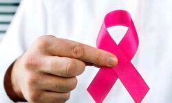 توده‌های بدخیم سرطان پستان درد ندارند/ معاینات ماهانه بانوان در منزل بهترین روش برای تشخیص