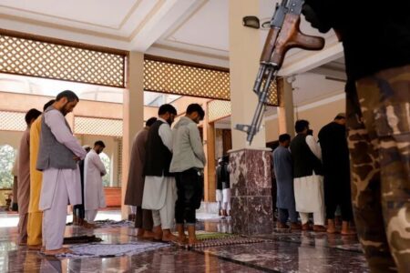 حمله تروریستی به مسجدی در هرات/ ۶ نمازگزار کشته شدند
