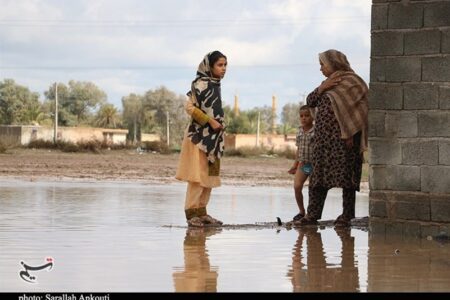 امدادرسانی هلال احمر به ۲۵۰ نفر گرفتار در سیل استان کرمان