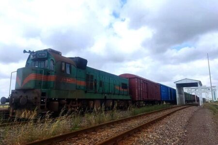 دومین قطار ترانزیتی کانتینری روسیه به هندوستان از خاک ایران عبور کرد