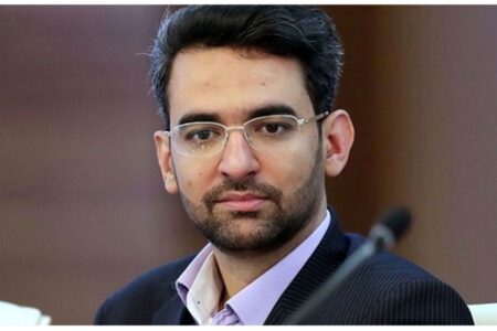 آذری جهرمی از ثبت نام در انتخابات ریاست جمهوری منصرف شد