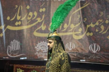 اجرای تعزیه حضرت علی‌اکبر(ع) در حضور اساتید تعزیه ایران