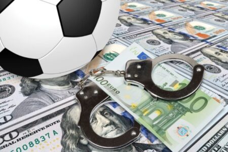 ۱۸ نفر در پرونده فساد فوتبال تحت تعقیب قضایی هستند