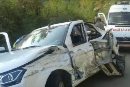 انحراف مرگبار خودروی دنا در محور پاتاوه به دهدشت