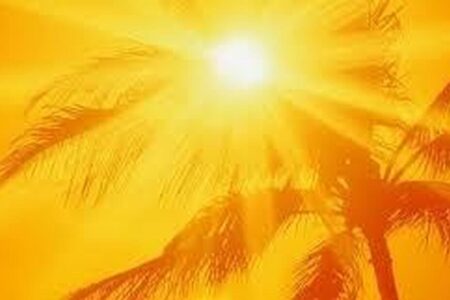 ۱۰ راه موثر برای مراقبت از پوست زیر تیغ تند آفتاب