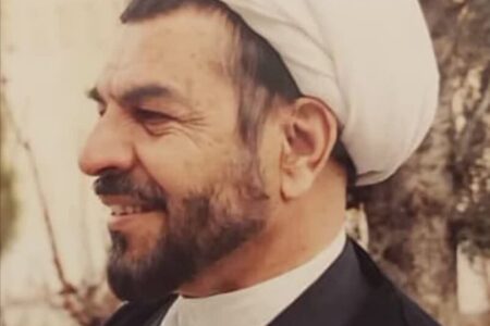 شیخ حسین هاشمیان در راه پاسداری از ارزش‌های انقلاب مجاهدت کرد