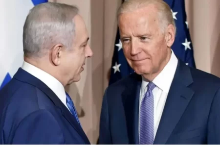 بایدن به نتانیاهو: به ایران حمله کنید تنها خواهید بود