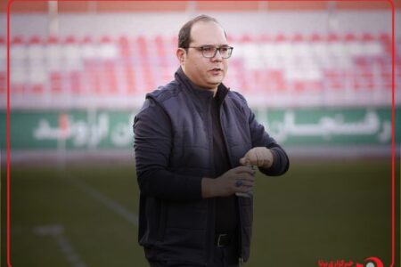 محمد ربیعی سرمربی ذوب آهن:پرسپولیس را زیاد نمی شناختیم