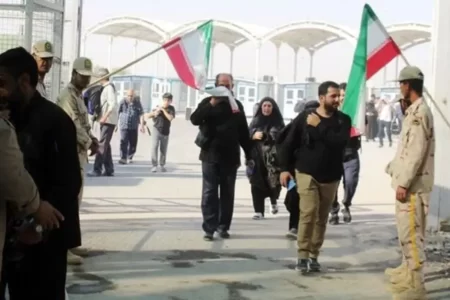 هشدار پلیس به زائران اربعین: جریمه حمل حتی یک گرم موادمخدر، ۵ میلیون دینار و یک سال حبس است | اخبار اصلاحات