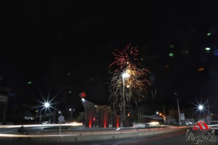 نورافشانی آسمان امینشهر در شب آغاز امامت حضرت مهدی(عج)