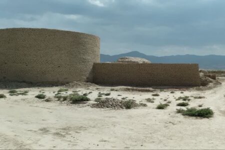 بنای تاریخی چهار برج ارزوئیه کرمان مرمت می‌شود | خبر کرمان