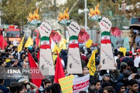 مراسم راهپیمایی ۱۳ آبان تا ساعاتی دیگر آغاز می‌شود | اخبار کرمان و شهرستان ها