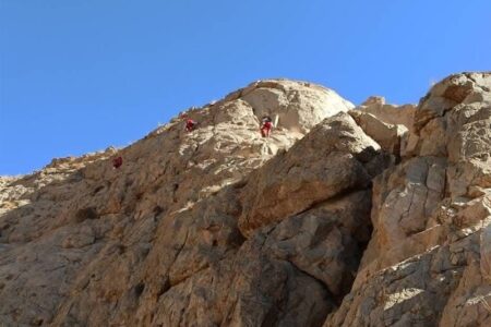 امدادرسانی هلال احمر کرمان به ٣ حادثه دیده کوهستان