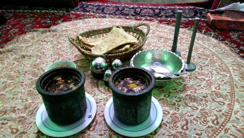وکیل 4 رستوران سنتی وکیل کرمان
